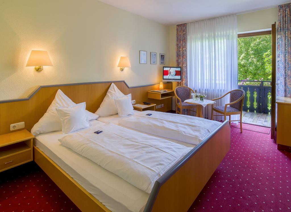 Gasthof & Landhotel Ohrnbachtal Weilbach Kültér fotó
